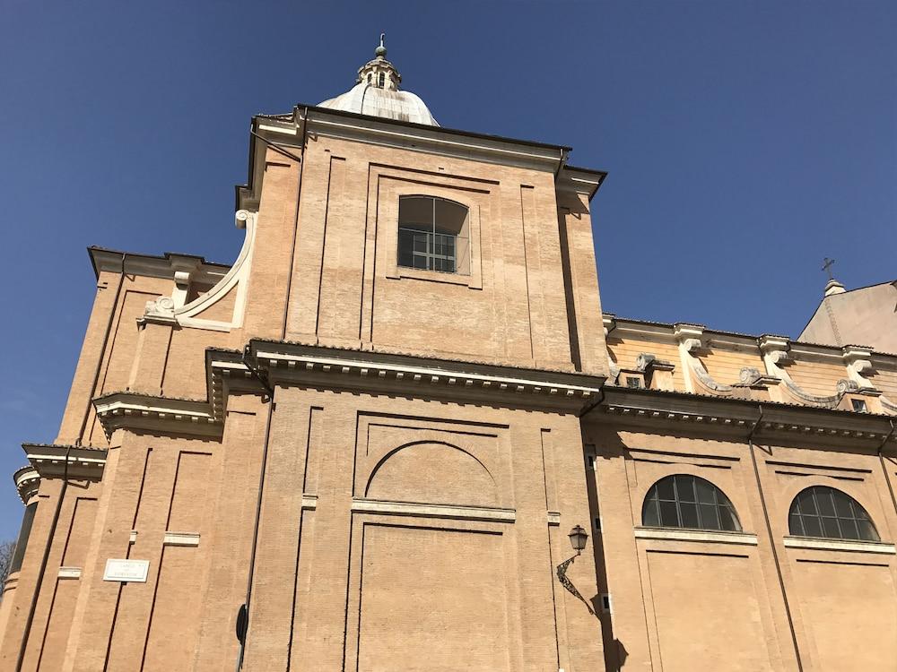 Profumo Maison Pellegrino Pensión